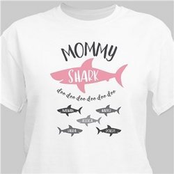 Personalized Mommy Shark T-Shirt