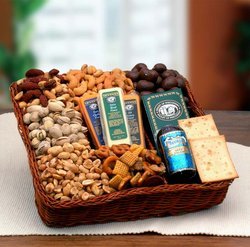 Snacker's Delight Nut & Snack Tray