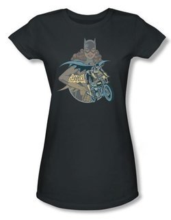Batgirl Juniors T-shirt - Batgirl Biker DC Comics Tee